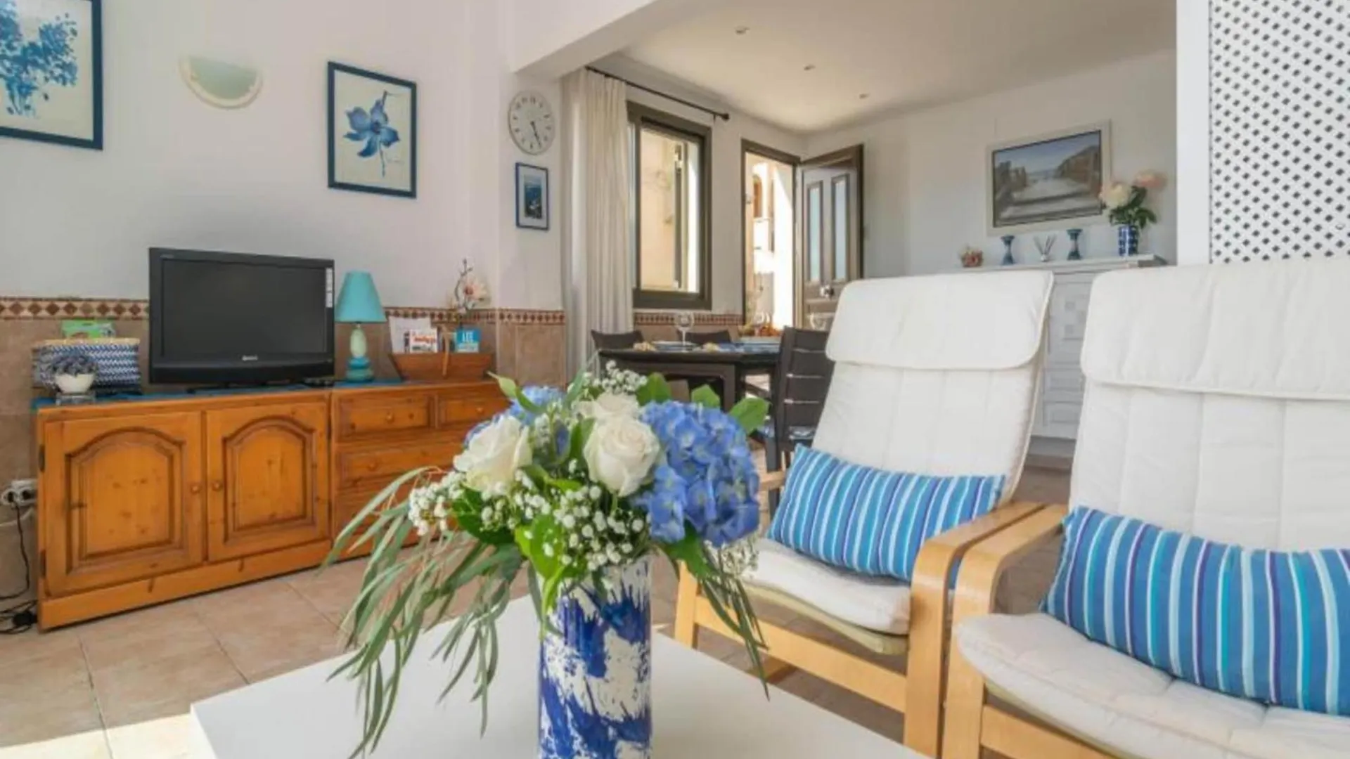 Chalet Majestic Holiday Home With Pool Sant Elm